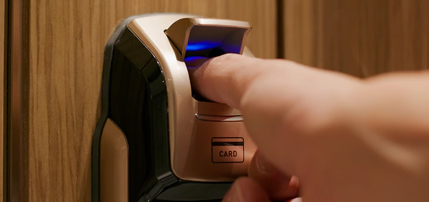 Fingerprint Door Locks Replacement in Bellflower, CA