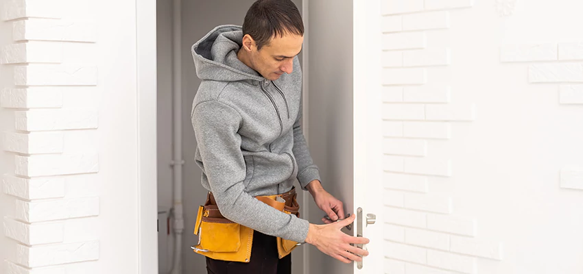 Nighttime Locksmith Near Me in Bellflower, CA